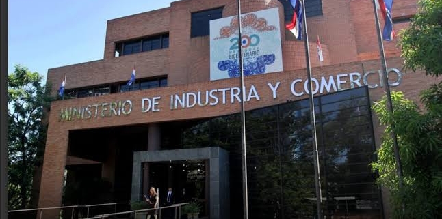 Conozca el nuevo régimen de incentivos fiscales para la inversión en Paraguay, establecido por la Ley 7548/2025 y su reglamentación.